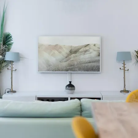 L Elegance Toulousaine Avec Garage Apartamento